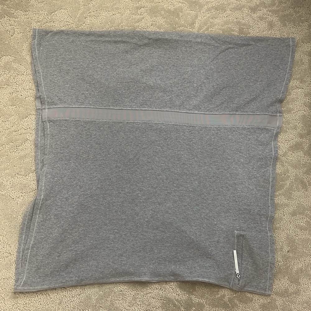 Lululemon Lightweight Performance Infinity SCARF Gray Mesh Zip Pocket Stretch - Picture 6 of 6